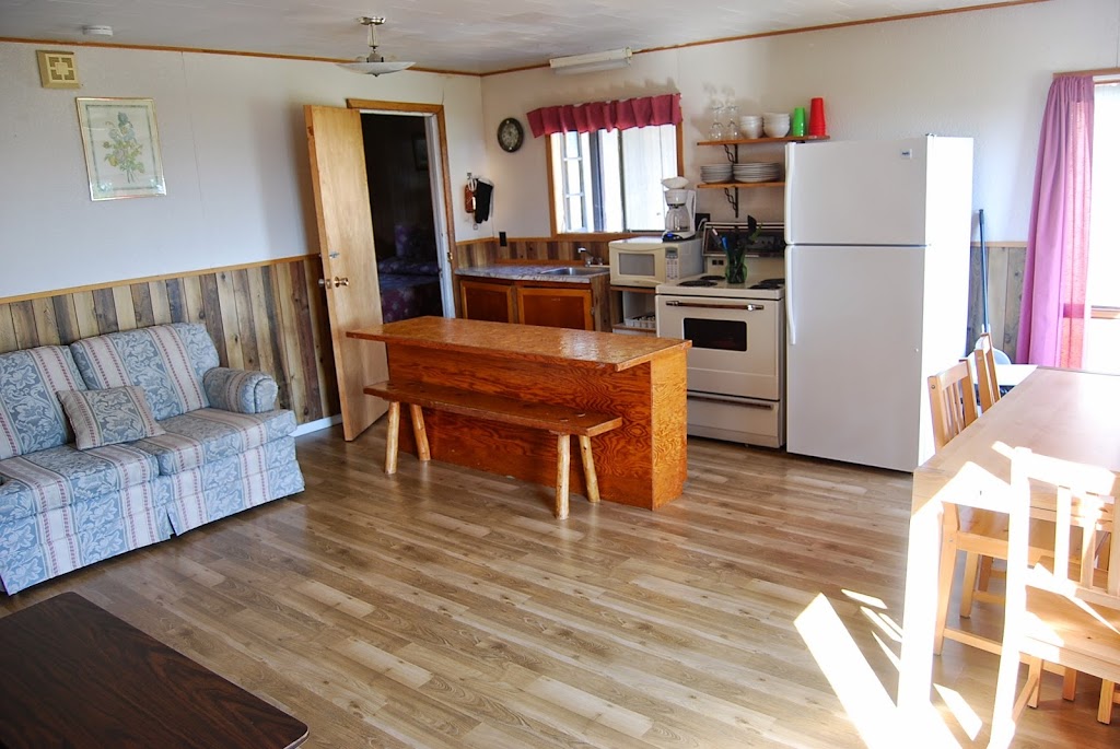 Hide Away Lodge | 323 Hideaway Rd, Kagawong, ON P0P 1J0, Canada | Phone: (705) 282-8882