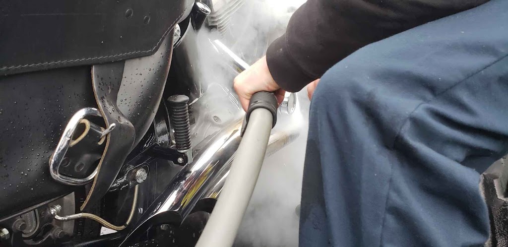 AQUA MOTORS MOBILE ECO DETAILING | 6909 Royal Oak Ave, Burnaby, BC V5R 4P2, Canada | Phone: (604) 294-0392