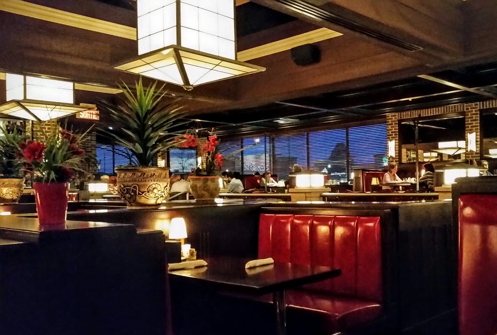 Bâton Rouge Steakhouse & Bar | 3370 Avenue des Grandes Tourelles, Boisbriand, QC J7H 0A2, Canada | Phone: (450) 979-9990