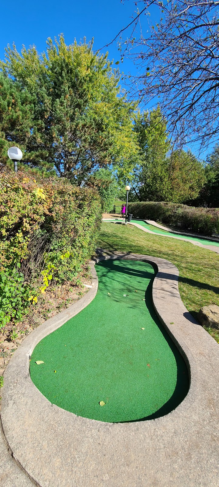 Centennial Park Golf Centre | 550 Centennial Park Blvd, Etobicoke, ON M9C 5R5, Canada | Phone: (416) 620-1392