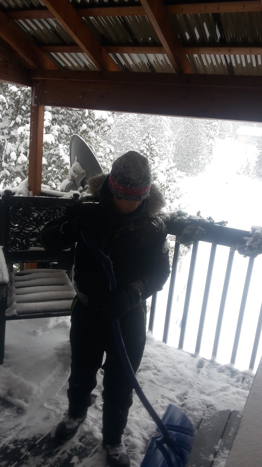 Chalet le Juliette | 354 Chemin de la Rive, Saint-Adolphe-dHoward, QC J0T 2B0, Canada | Phone: (450) 939-1435
