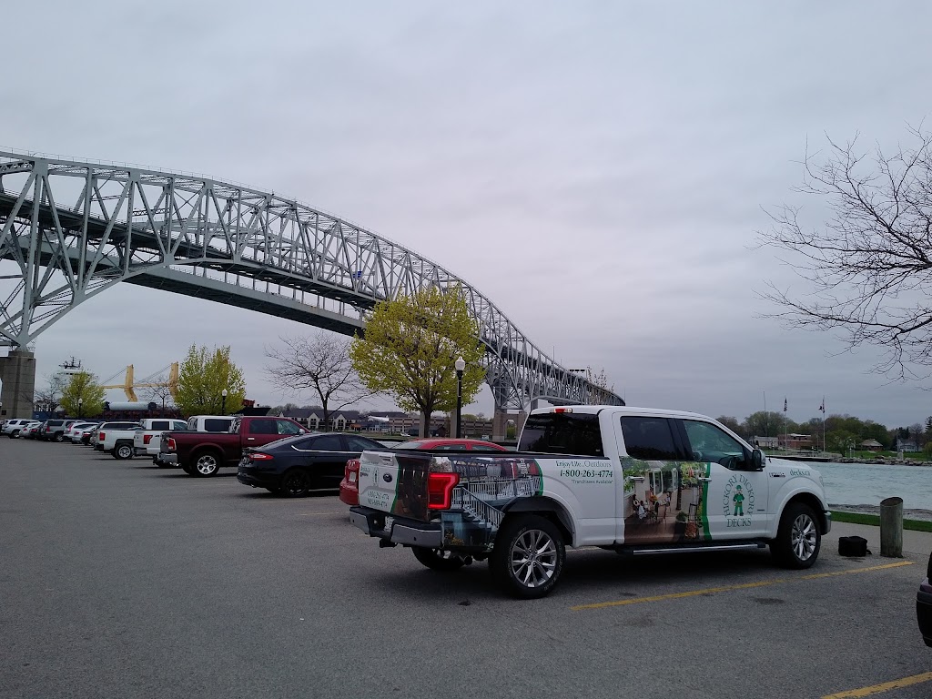 Blue Water Bridge | 1555 Venetian Blvd #4, Point Edward, ON N7T 0A9, Canada | Phone: (519) 336-2720