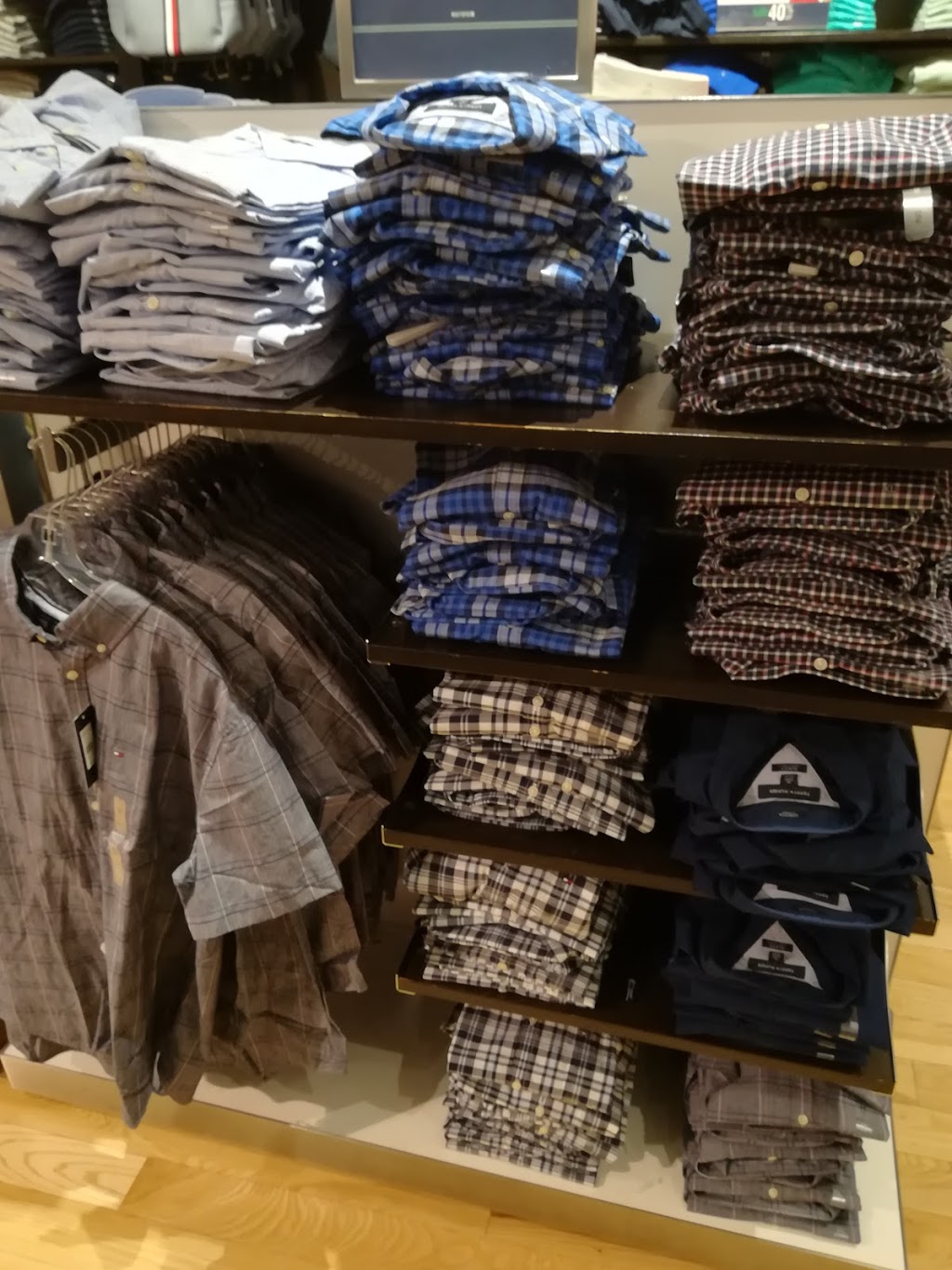 Tommy Hilfiger | 300 Borough Dr Ste 17, Scarborough, ON M1P 4P5, Canada | Phone: (416) 290-6959