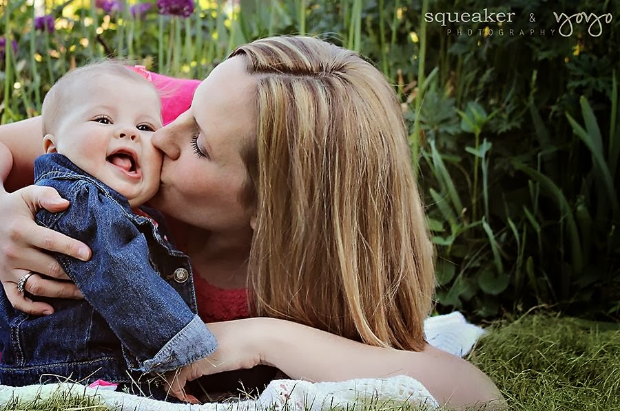 squeaker & yoyo PHOTOGRAPHY | Box 172, Norval, ON L0P 1K0, Canada | Phone: (905) 873-6967