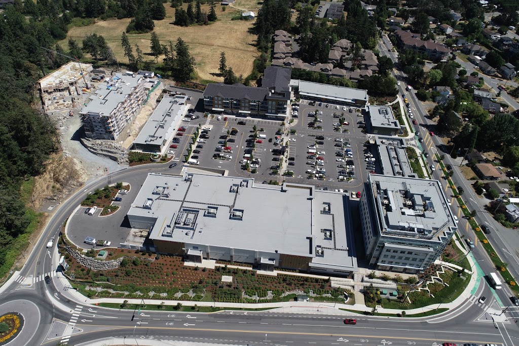 Eagle Creek Village | 29 Helmcken Rd, Victoria, BC V8Z 5G5, Canada | Phone: (778) 265-8838
