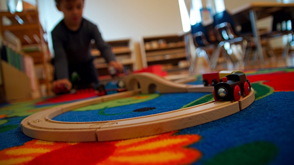 Little Valley Montessori School | 333 Crosby Ave, Richmond Hill, ON L4C 2R5, Canada | Phone: (416) 833-0272