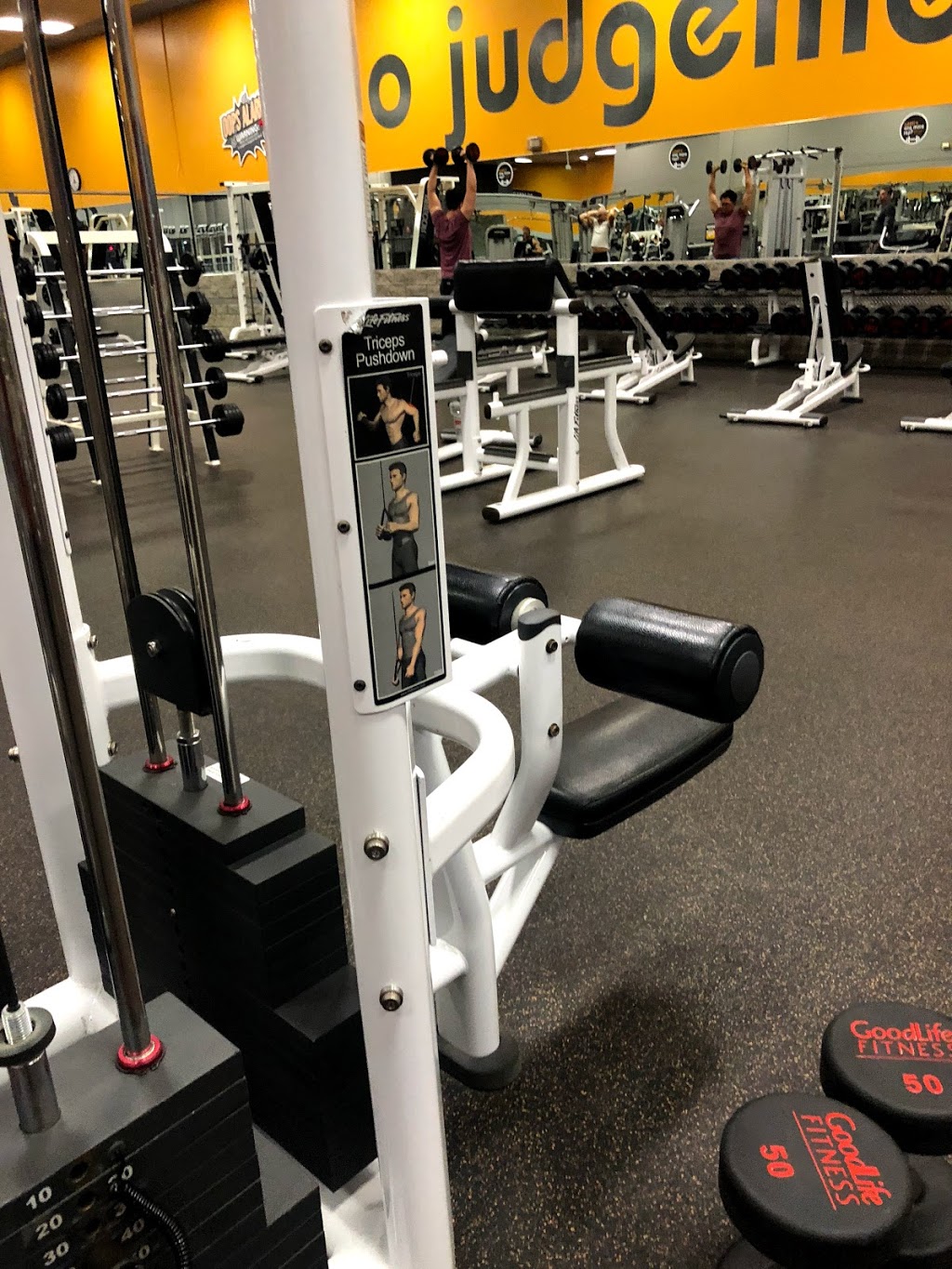 Fit4Less | 2425 Barton St E, Hamilton, ON L8E 2W7, Canada | Phone: (905) 573-9187