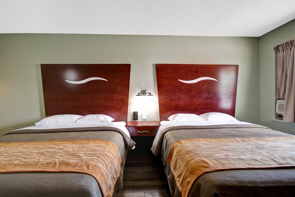 Burlington Inn | 2404 Queensway Dr, Burlington, ON L7R 3T3, Canada | Phone: (905) 637-1547