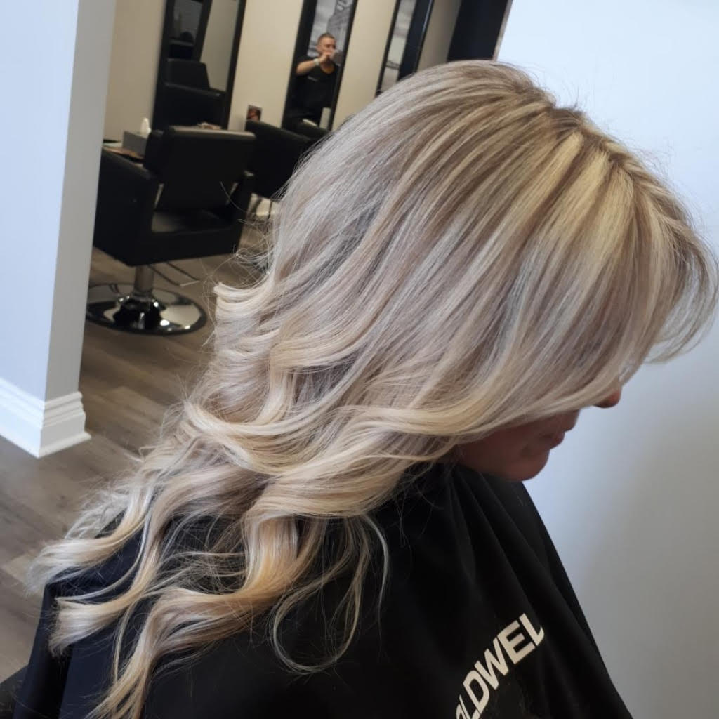 Adorn Salon | 584 Cameron St, Collingwood, ON L9Y 2J3, Canada | Phone: (705) 443-8864