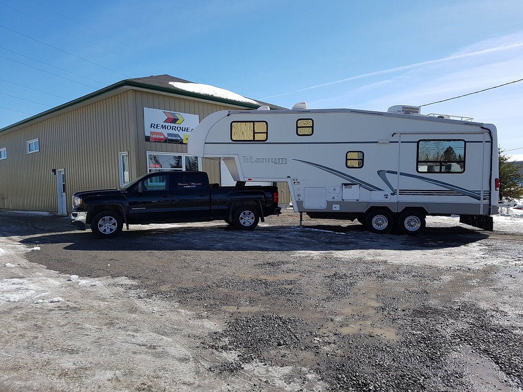 loueruneroulotte.ca -location de roulottes à Québec | 12576 Bd de la Colline, Québec, QC G3E 1H1, Canada | Phone: (418) 843-7707