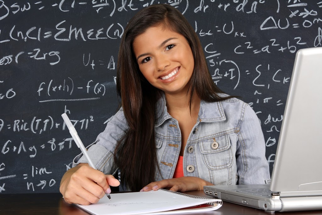 Miss Dori Tutoring | 550 Queens Quay W, Toronto, ON M5V 3M8, Canada | Phone: (416) 716-1044
