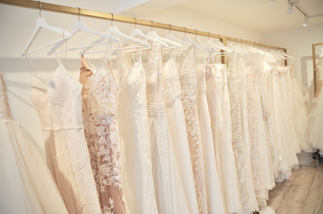 LAVENDER Bridal Boutique | clothing store | 15 Oxford St W, London, ON N6H 1R2, Canada | 5196011448 OR +1 519-601-1448
