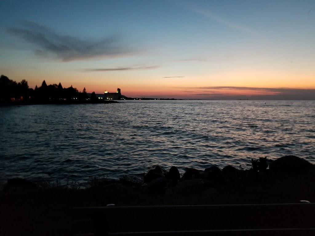 Inukshuk | Sunset Ct, Collingwood, ON L9Y 4Y3, Canada | Phone: (800) 561-0072