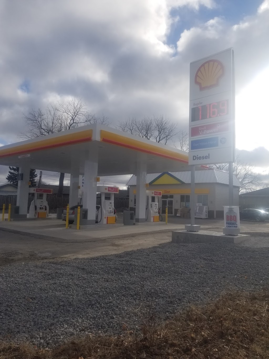 Shell | 1047 Simcoe St S, Oshawa, ON L1H 4L4, Canada | Phone: (905) 782-6777