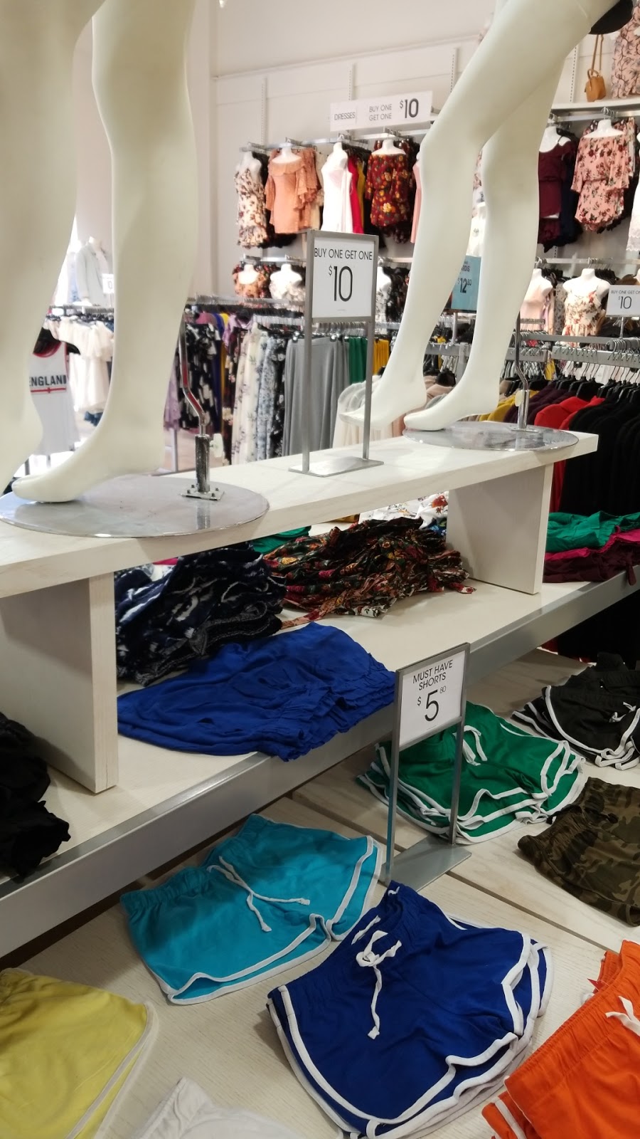 Bluenotes | 1400 Ottawa St S, Kitchener, ON N2E 4E2, Canada | Phone: (519) 585-2302
