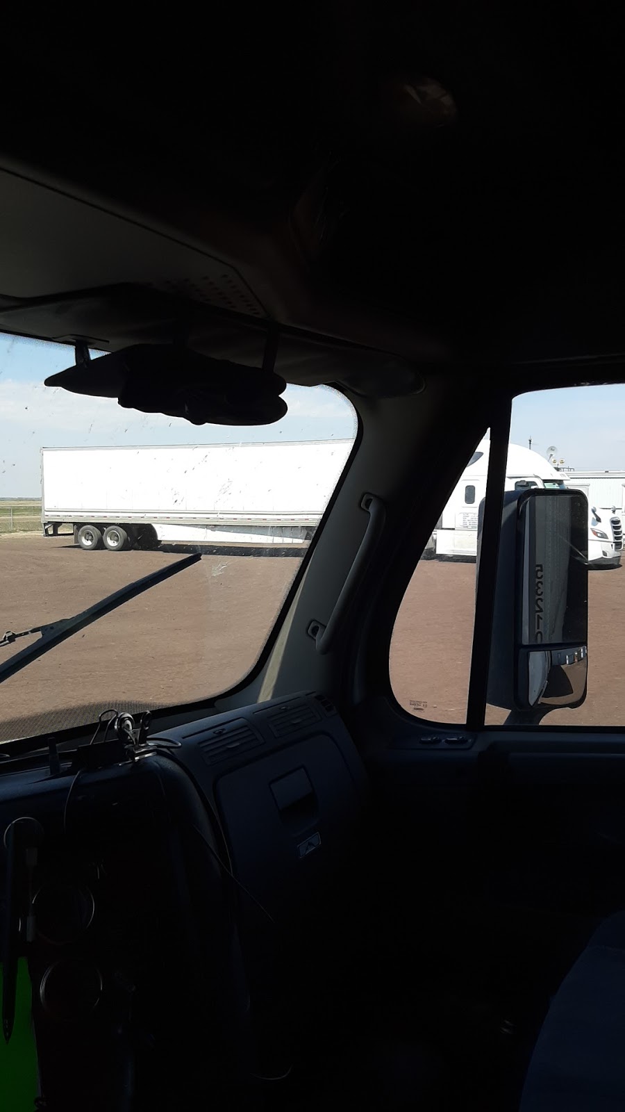 Canadian humalite international inc. | Range Rd 164, Gadsby, AB T0C 1K0, Canada | Phone: (780) 488-4810