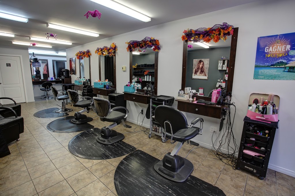 Salon Le Miroir | 1916 Av. Lapierre, Québec, QC G3E 1L6, Canada | Phone: (418) 843-2711