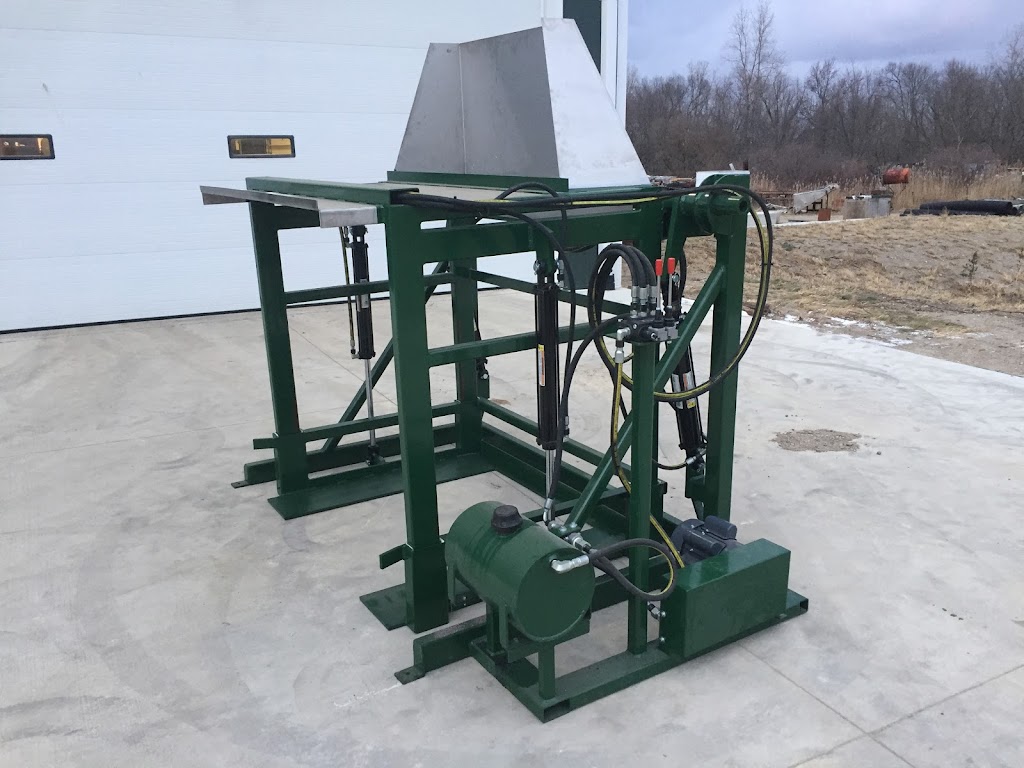Willsie Equipment Sales | 9516 Northville Rd, Thedford, ON N0M 2N0, Canada | Phone: (519) 243-2616