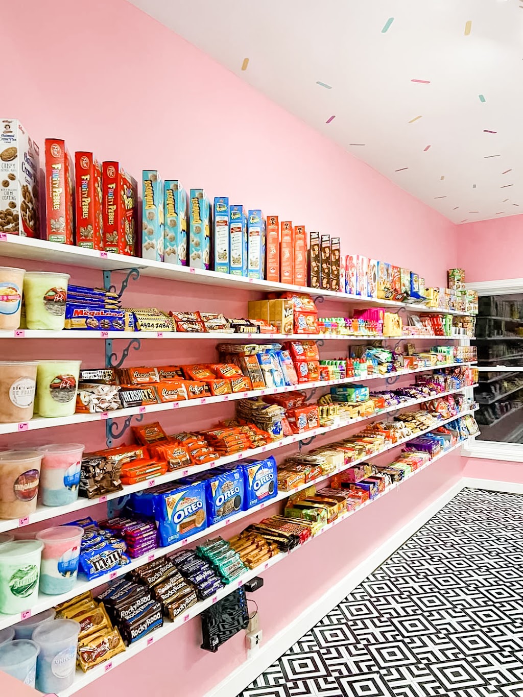 Tastely Box | 10020 ON-28, Apsley, ON K0L 1A0, Canada | Phone: (705) 656-9551