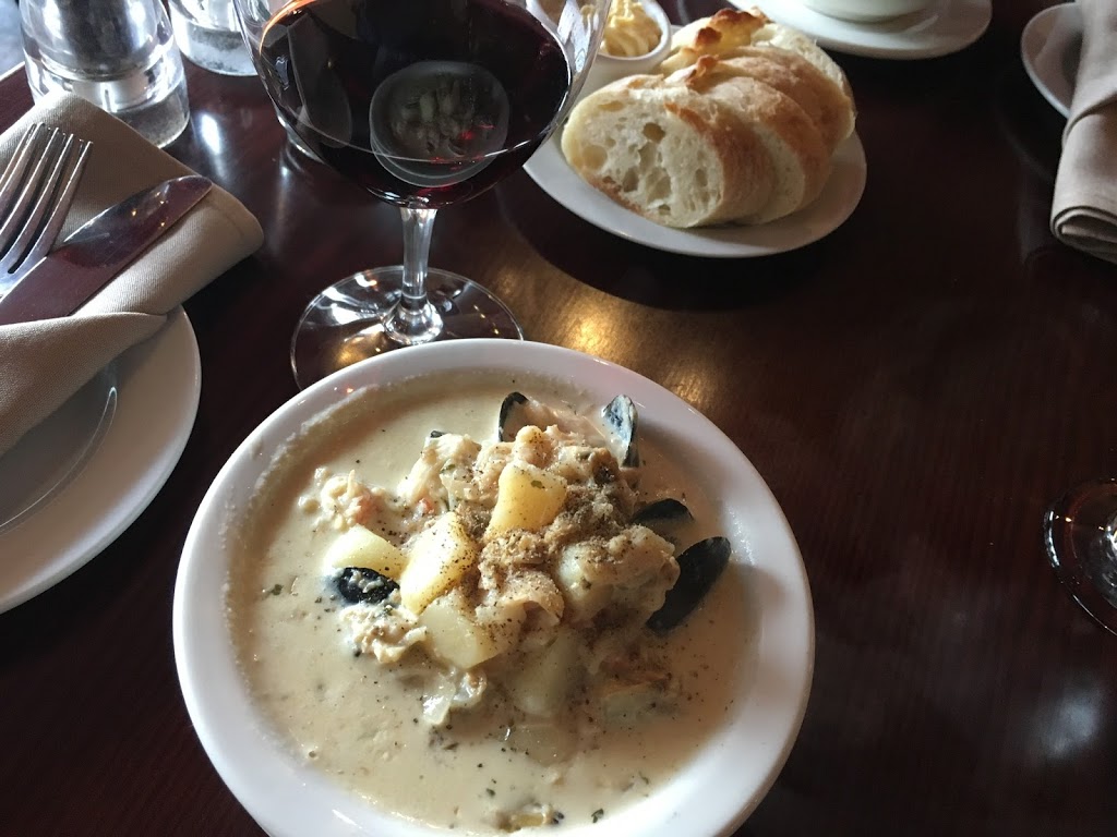 Petit Bills Bistro | 1293 Wellington St W, Ottawa, ON K1Y 3B1, Canada | Phone: (613) 729-2500