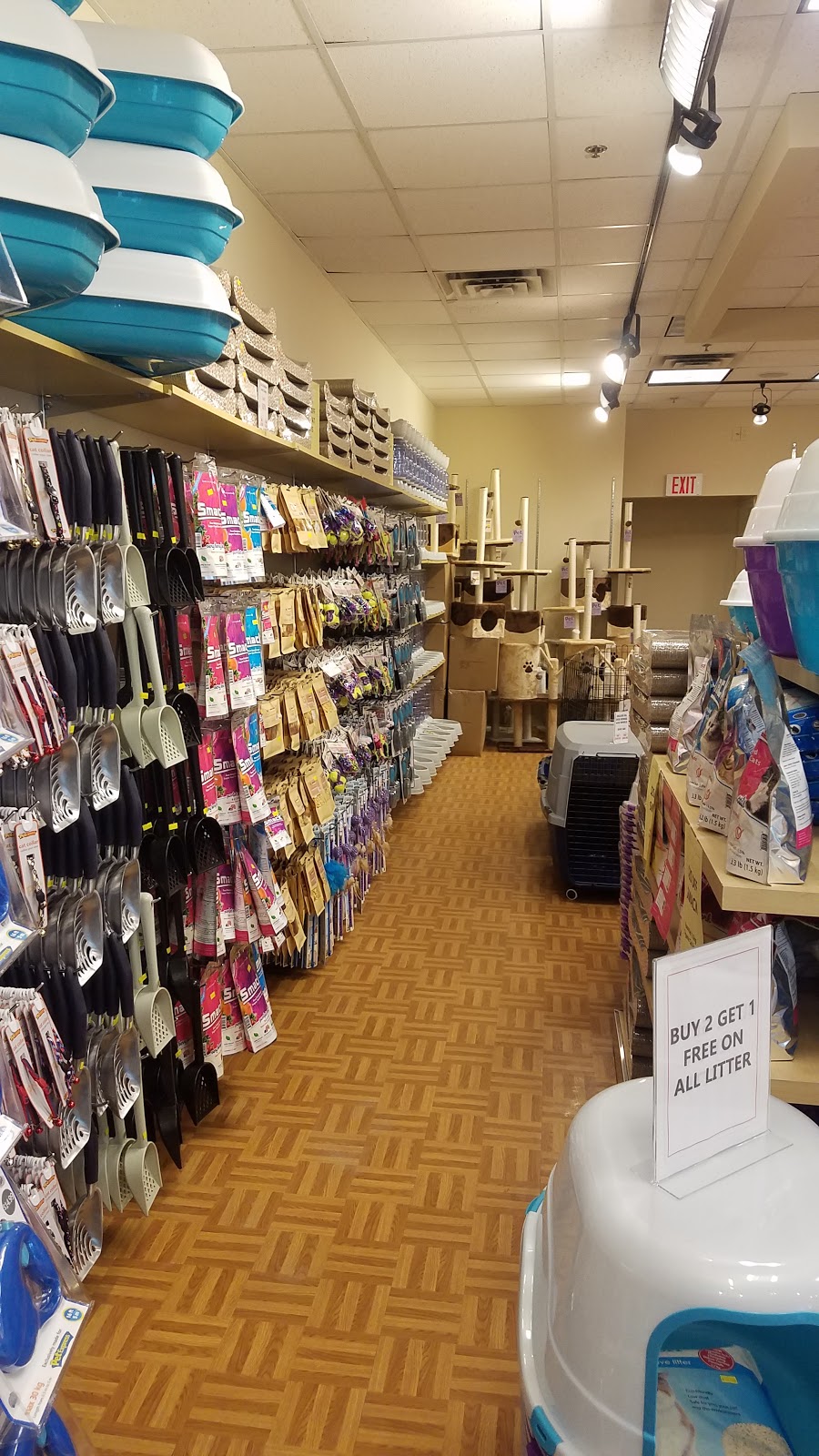 Petcetera | Guildford Town Centre, Surrey, BC V3R, Surrey, BC V3R 7C1, Canada | Phone: (604) 838-0411