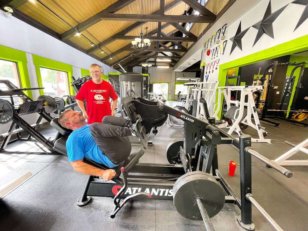 Pumphouse Fitness Inc | 5725 Vedder Rd, Chilliwack, BC V2R 3N3, Canada | Phone: (604) 800-6196