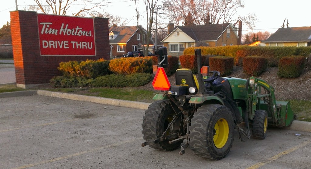 Tim Hortons | 1229 King St N, St. Jacobs, ON N0B 2N0, Canada | Phone: (519) 664-1544