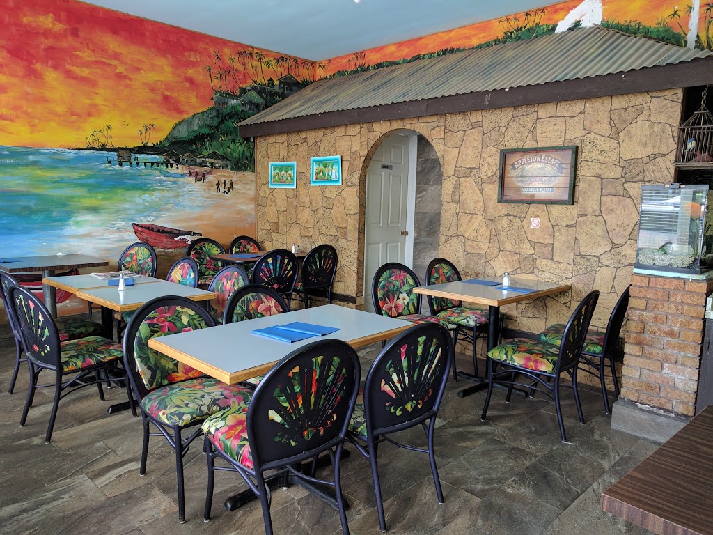 Deens Caribbean Restaurant | 205 Marion St, Winnipeg, MB R2H 0T5, Canada | Phone: (204) 233-2208