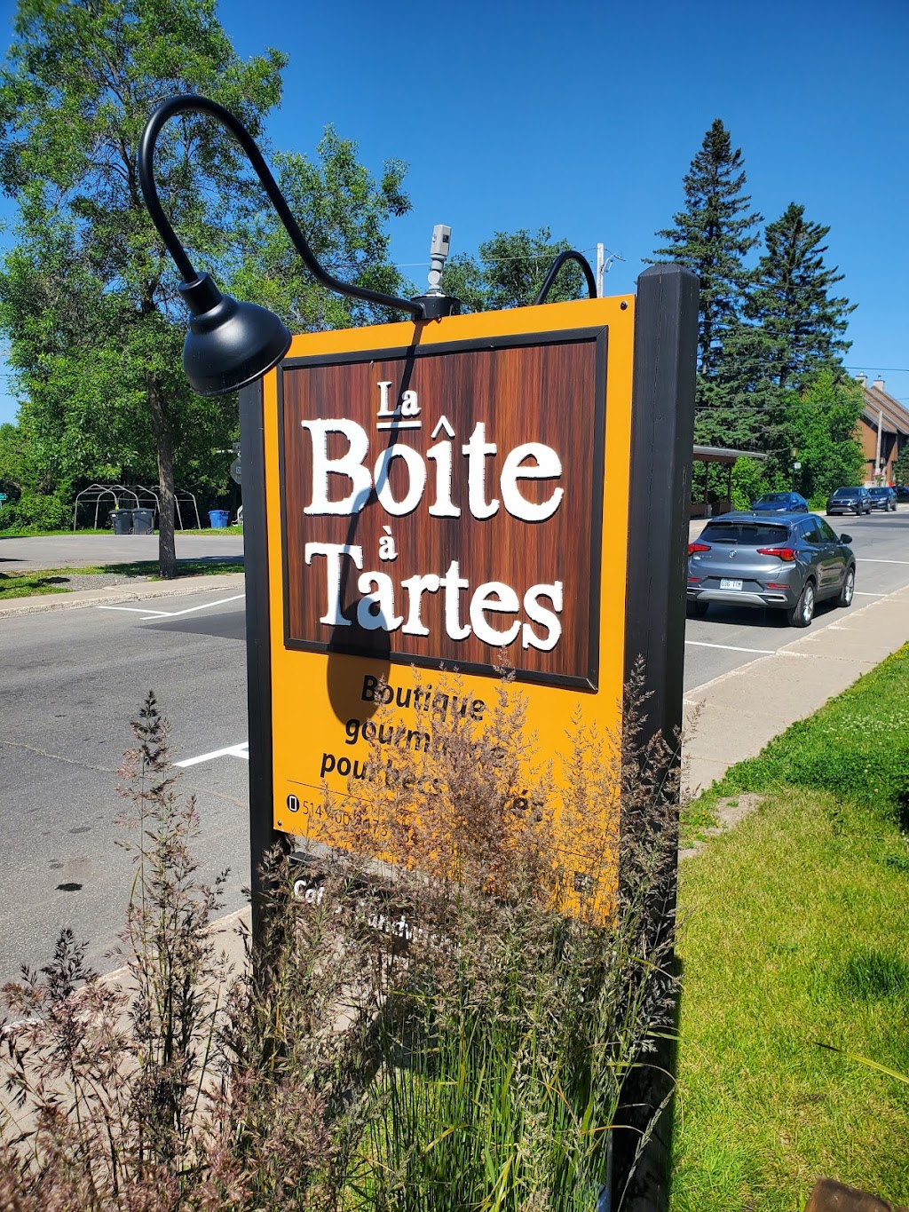 La Boîte à Tartes | 341 Rue Principale, Saint-Donat, QC J0T 2C0, Canada | Phone: (514) 400-3473