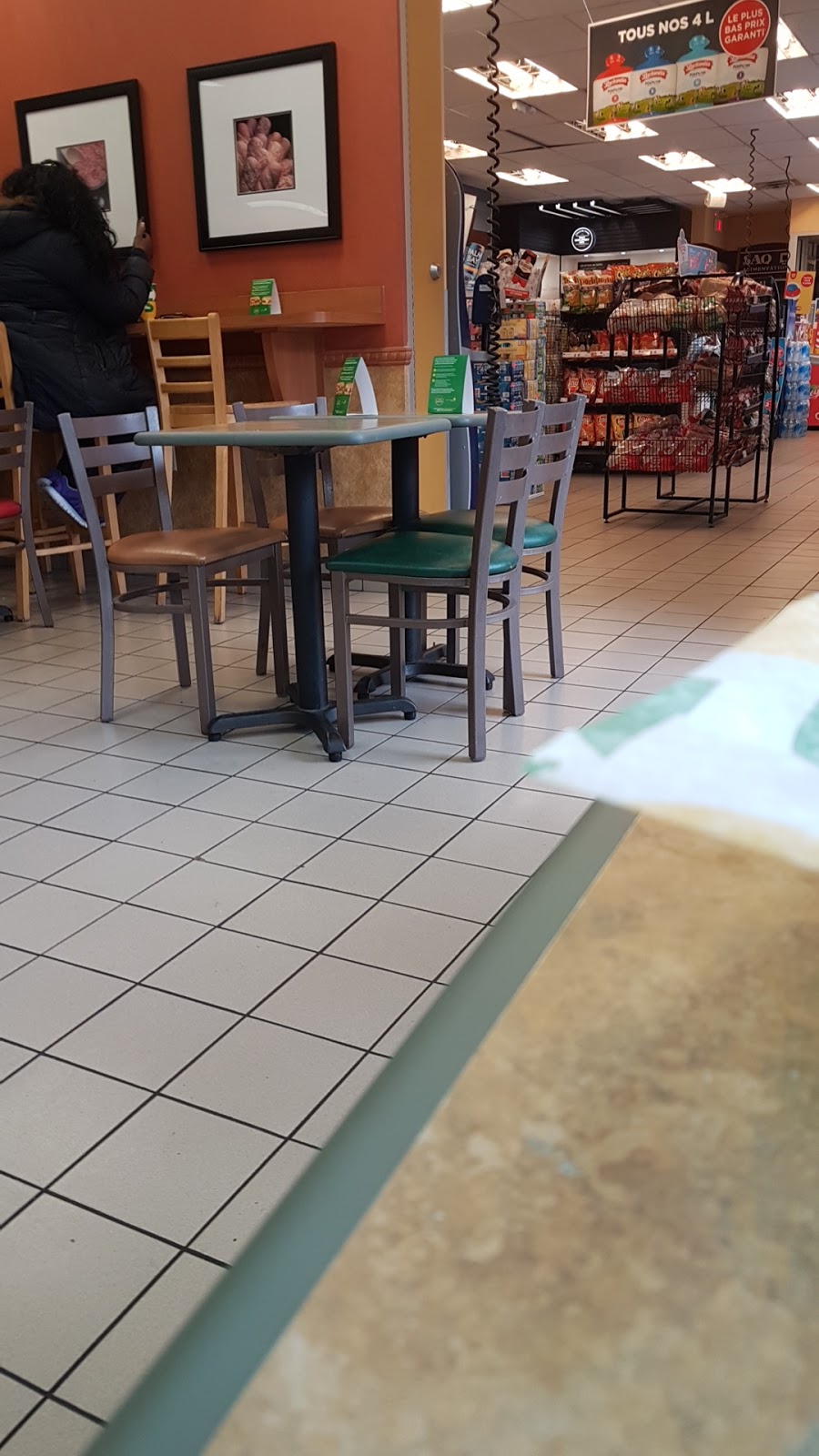 Restaurant Subway | 3985 Rue Beaubien E, Montréal, QC H1X 1H5, Canada | Phone: (514) 729-5494