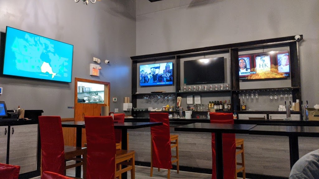 Muskoka Red Chair Bar & Grill | 351 Talisman Dr Unit 1, Gravenhurst, ON P1P 0A7, Canada | Phone: (705) 684-8585