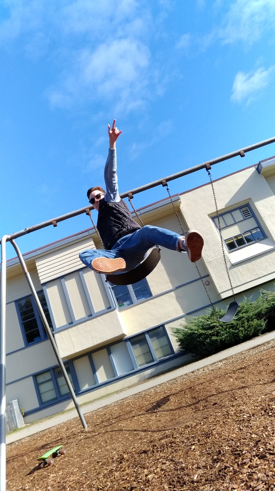 Crescent Park Elementary School | 2440 128th St, Surrey, BC V4A 3W3, Canada | Phone: (604) 535-9101