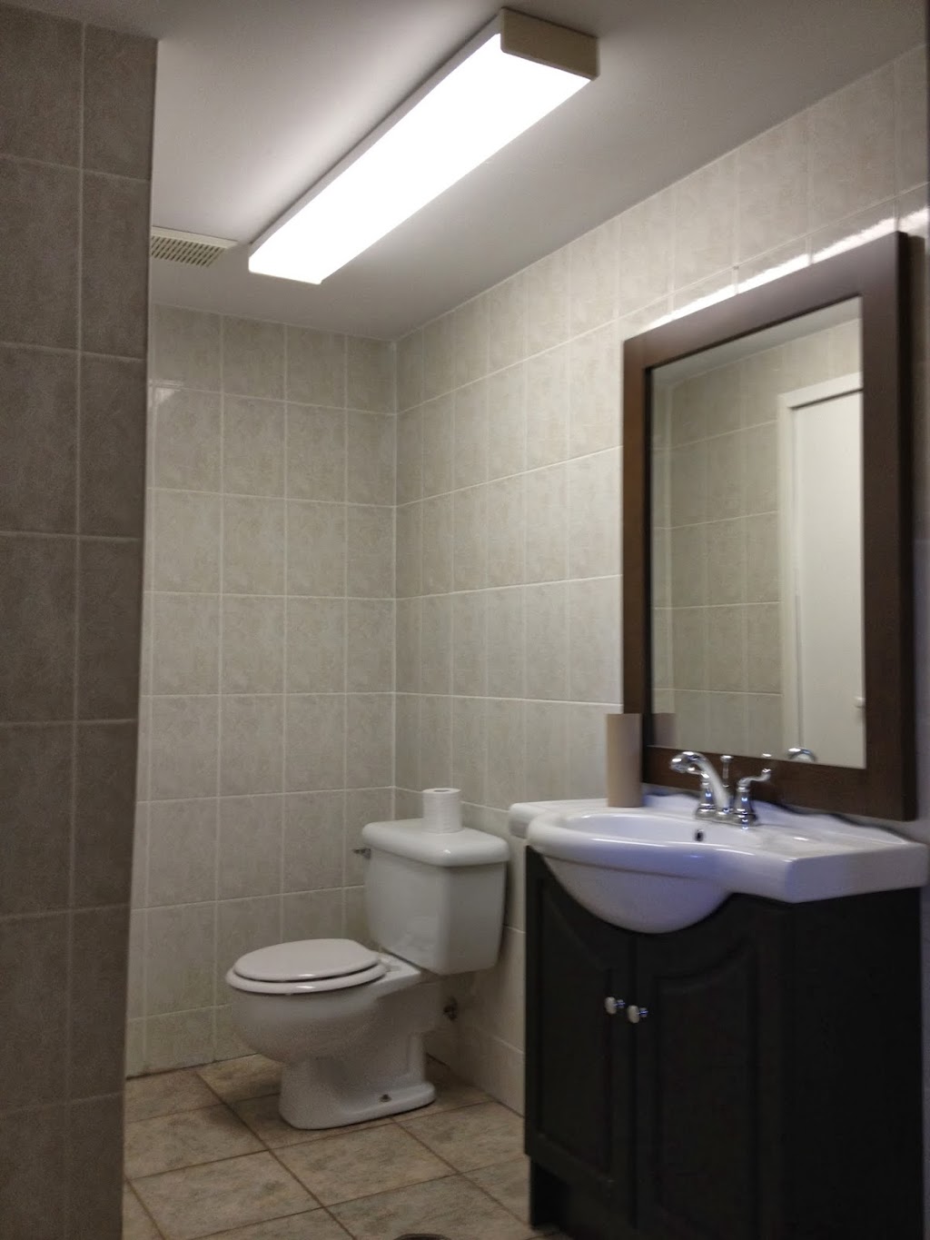 Location Bureau Montreal | 2975 Rue Sartelon, Saint-Laurent, QC H4R 1E6, Canada | Phone: (514) 292-5151