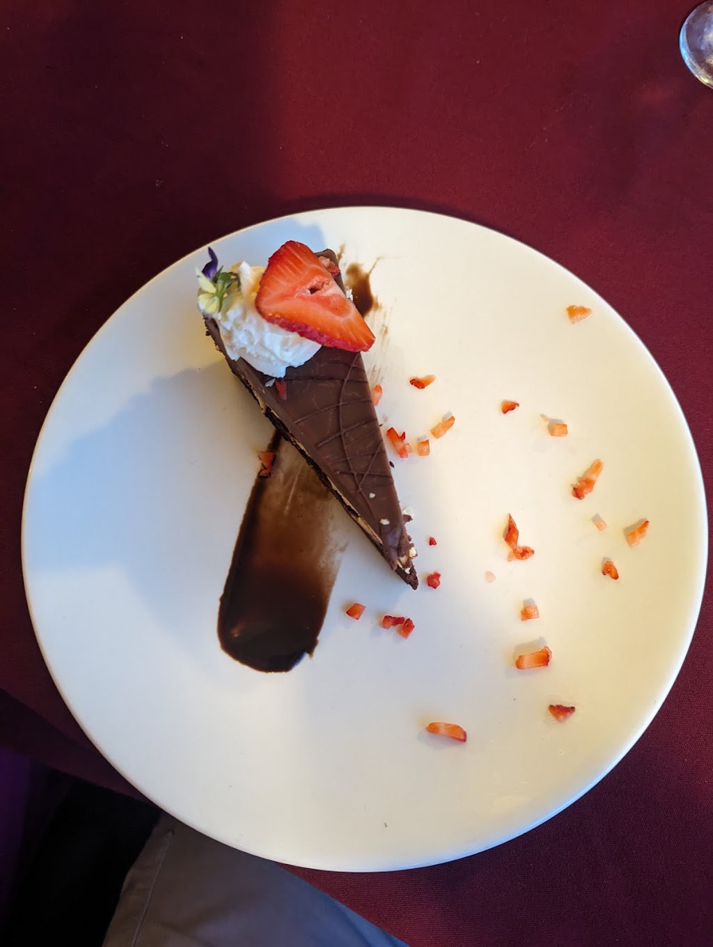 Windows Restaurant at Rocky Crest | 20 Barnwood Dr, MacTier, ON P0C 1H0, Canada | Phone: (800) 263-5763