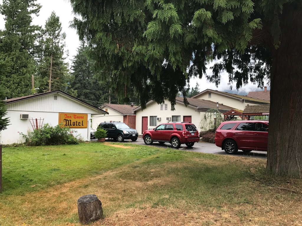 Inn Towne Motel | 510 Trans-Canada Hwy, Hope, BC V0X 1L0, Canada | Phone: (604) 869-7276