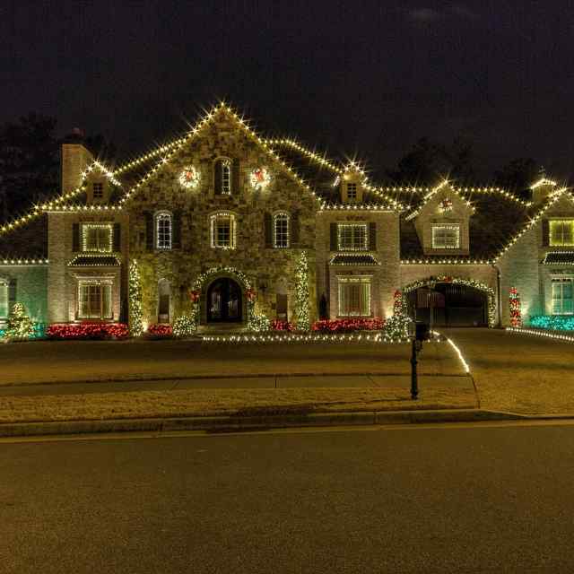 Christmas Decor | 853 56 St E, Saskatoon, SK S7K 5Y9, Canada | Phone: (306) 242-2128