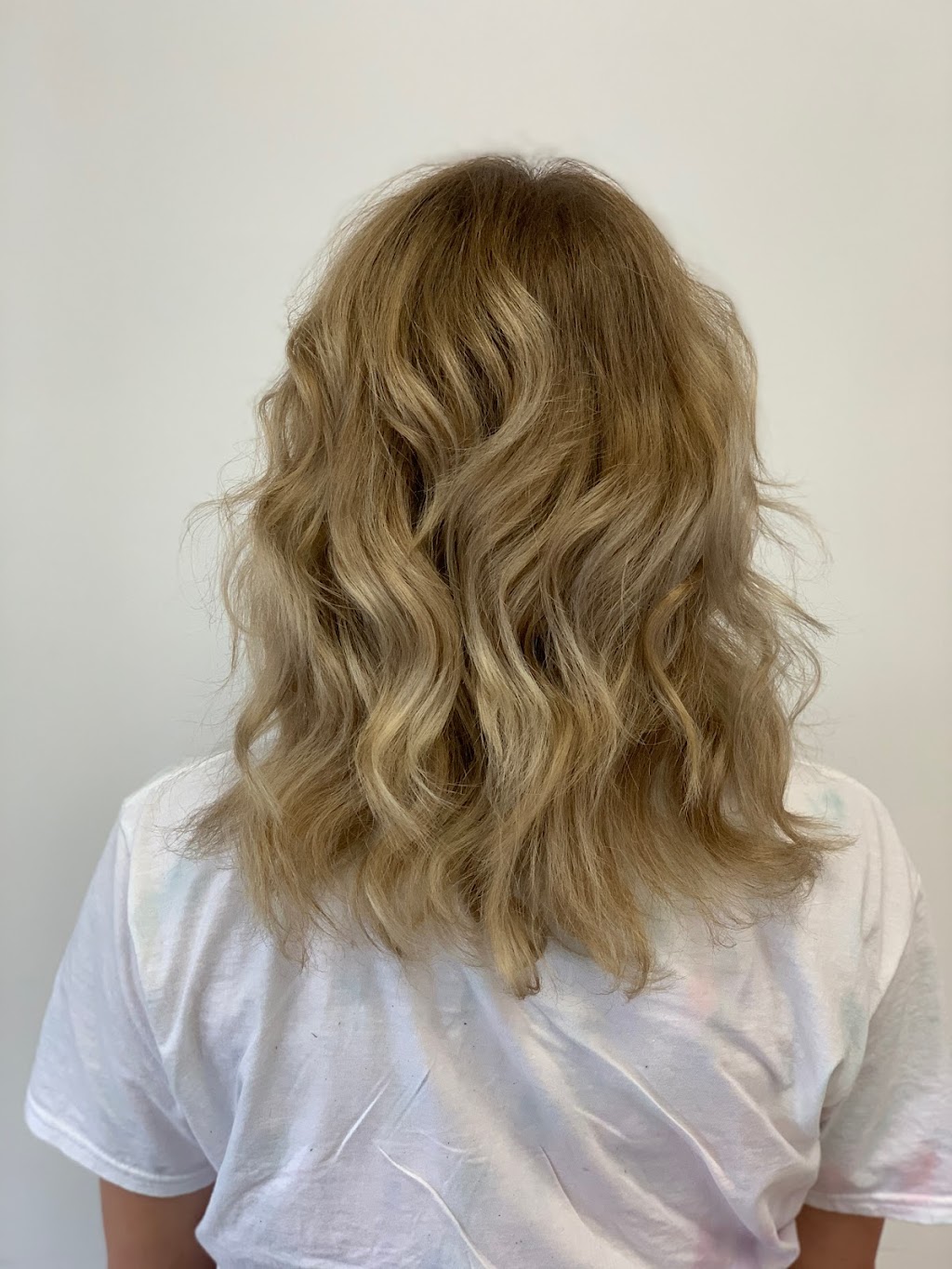 Hairapy by Meg | 210 Palmer St, Waubaushene, ON L0K 2C0, Canada | Phone: (416) 294-5205