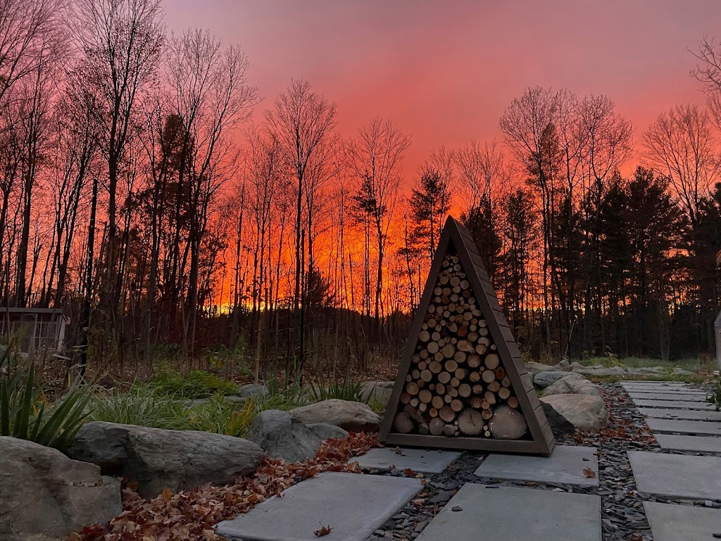 Le Camp Caché | 37 Rue Hamel, Shefford, QC J2M 1V3, Canada | Phone: (514) 979-4556