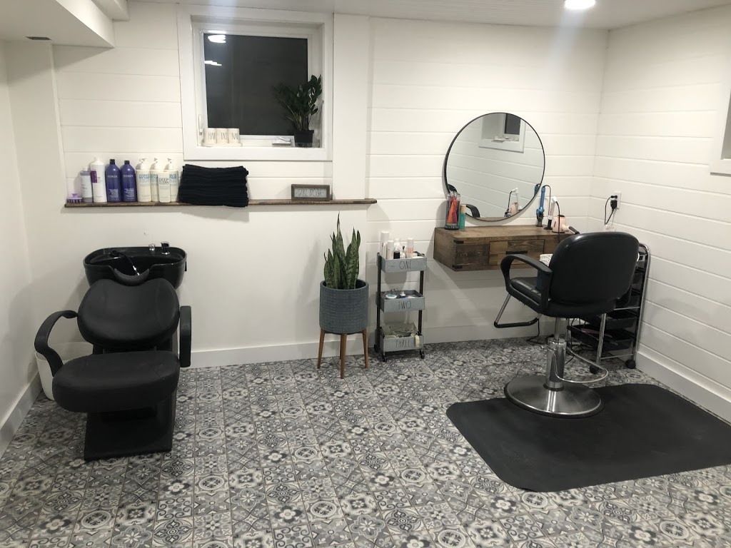 Comb Hair Studio | 147 Spatinow Dr, Wetaskiwin, AB T9A 1W3, Canada | Phone: (780) 387-8022