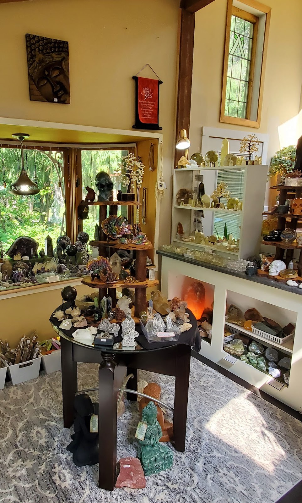 Crystal Quest | 3881 Yellow Point Rd, Ladysmith, BC V9G 1E9, Canada | Phone: (250) 240-6113