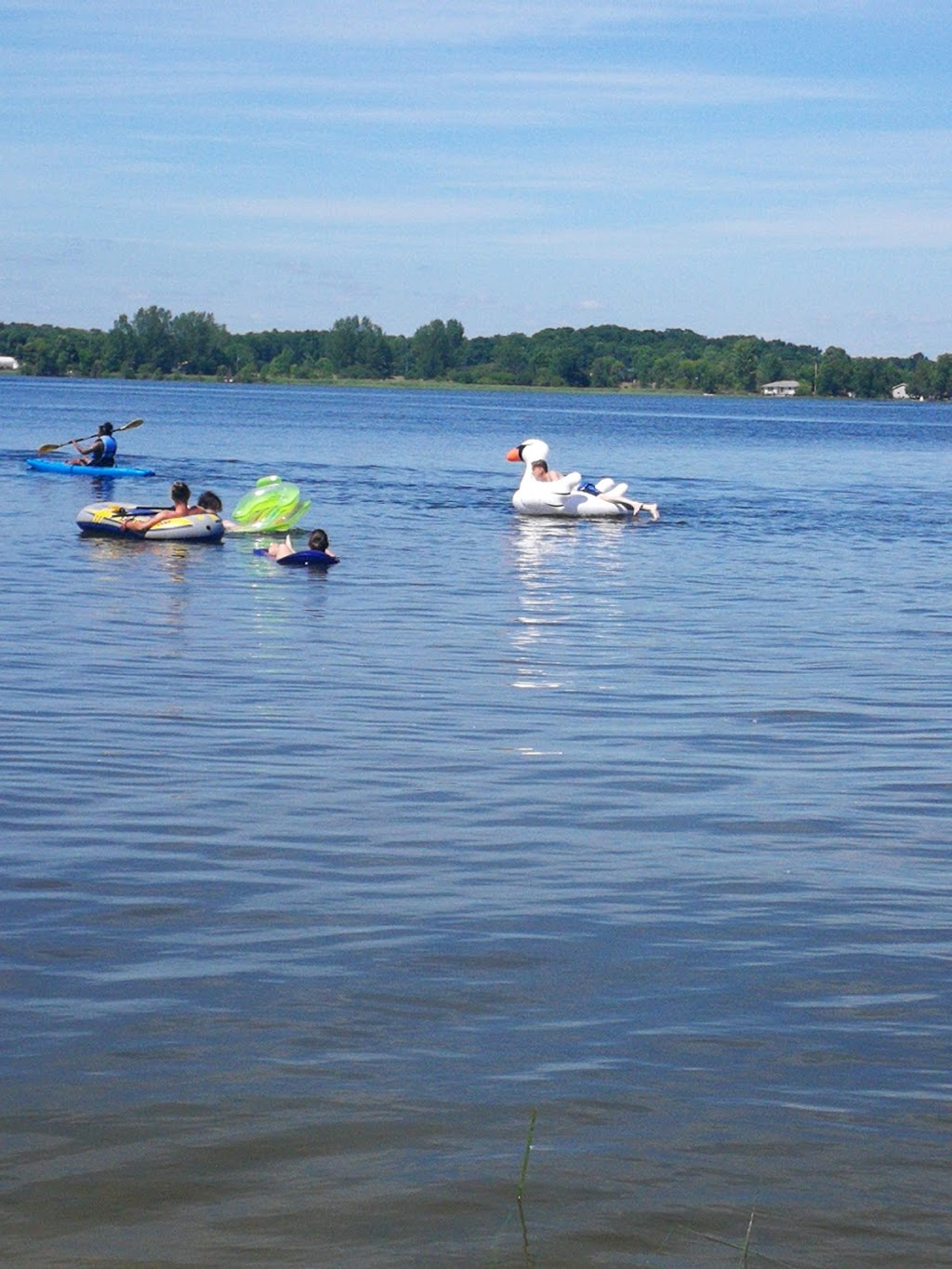 North Beach Provincial Park | 440 North Beach Rd, Consecon, ON K0K 2T0, Canada | Phone: (613) 393-3319