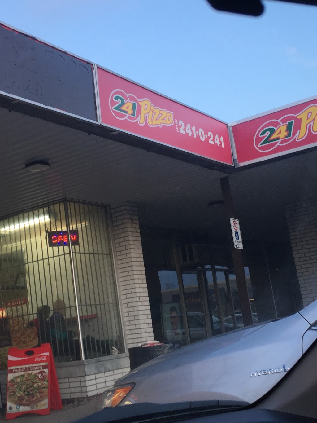 241 Pizza | 235 Dixon Rd, Etobicoke, ON M9B 3J5, Canada | Phone: (416) 241-0241