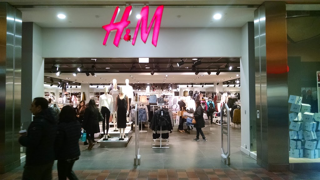 H&M | 261055 Crossiron Blvd, Rocky View No. 44, AB T4A 0G3, Canada | Phone: (855) 272-7007