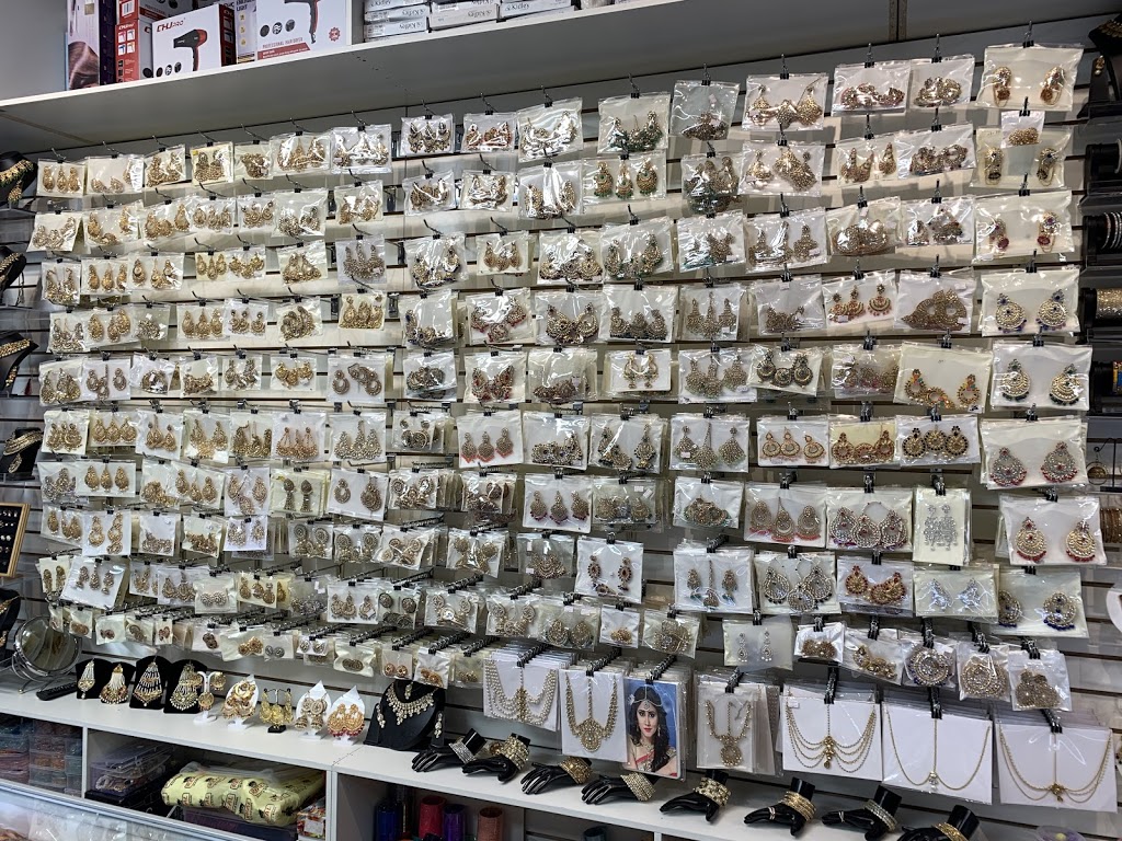 Prince Video cloth & jewellery store | 2606 Cedar Park Pl, Abbotsford, BC V2T 3S5, Canada | Phone: (604) 852-6663