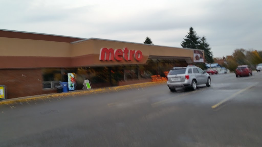 Metro | 225 Broadway St, Tillsonburg, ON N4G 3R2, Canada | Phone: (519) 842-3625