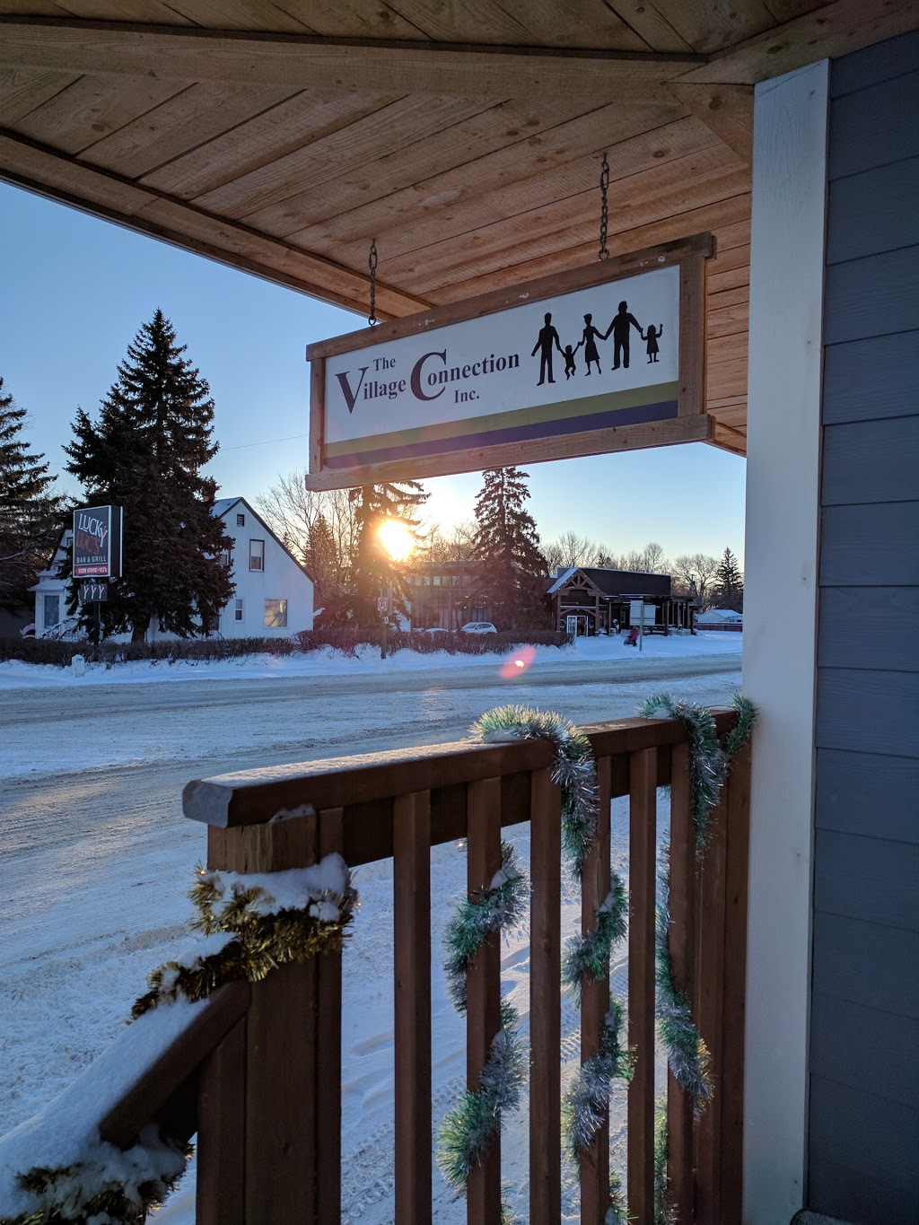 Village Connection Thrift Store magasin daubaines | 482 Rue Sabourin, Saint-Pierre-Jolys, MB R0A 1V0, Canada | Phone: (204) 433-7114