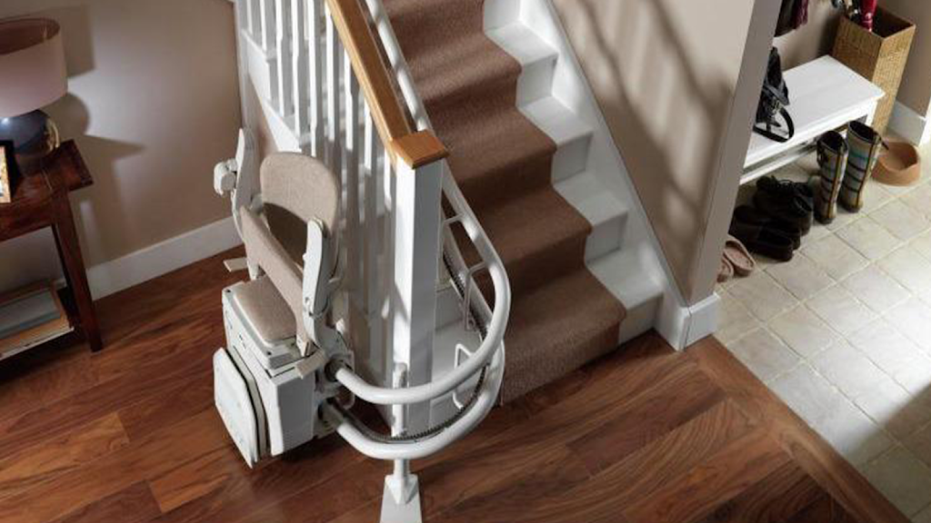 Mobilis Elévateur inc - Ascenseur pour Handicapé | 722 Rue Jacques-Bédard, Québec, QC G2N 1C9, Canada | Phone: (418) 523-2002
