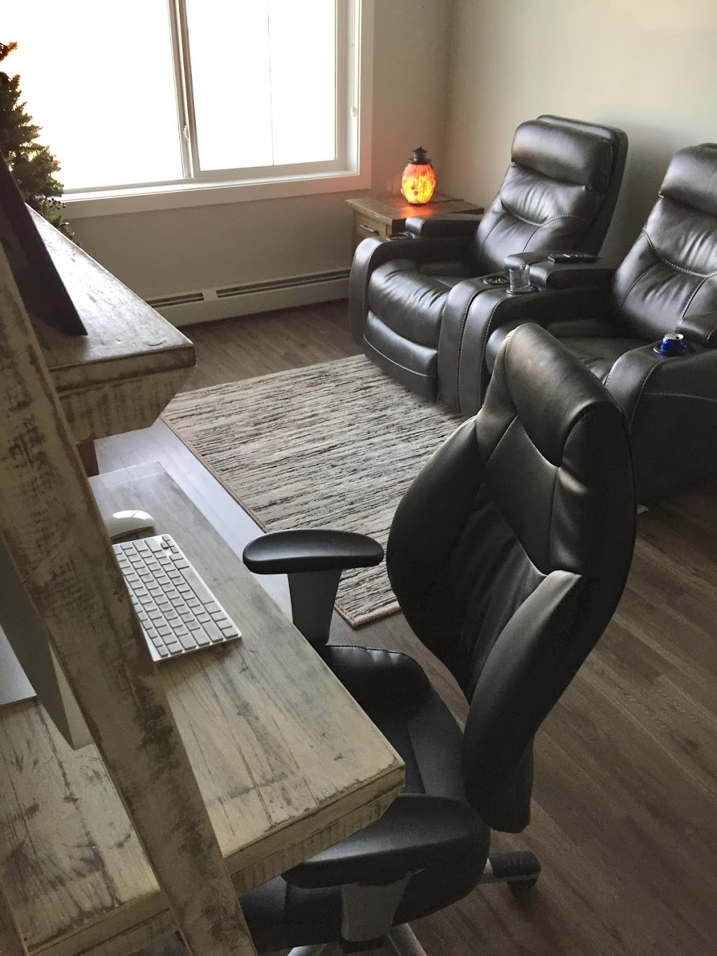 Paris Farmhouse Furniture | 73 Windgate Cl SW, Airdrie, AB T4B 3S9, Canada | Phone: (403) 714-3434
