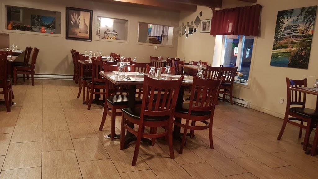 Restaurant LÉtoile | 285 Rue Ellice, Beauharnois, QC J6N 1W9, Canada | Phone: (450) 429-6299
