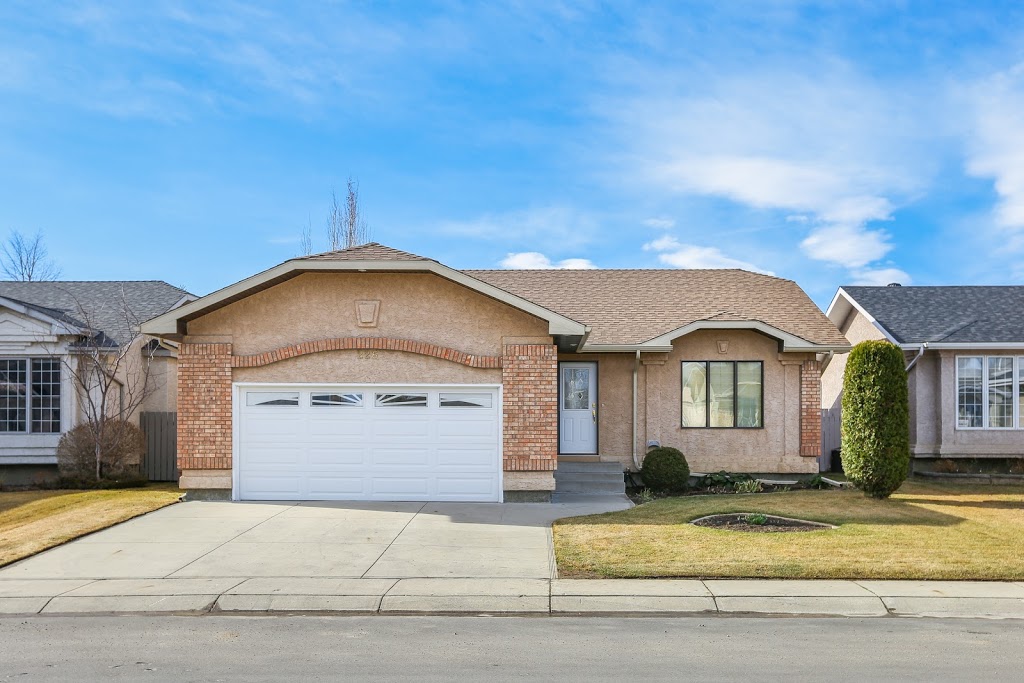 Orishia Benevelli Real Estate | 210-310 Wellman Ln, Saskatoon, SK S7T 0J1, Canada | Phone: (306) 380-3220